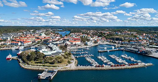 Foto med vy över Strömstad